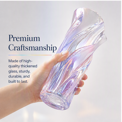 PLIOXOO® iridescent twisted glass vase with dimension annotations on prismatic light background – Product Dimensions: height 25 cm (9.8 in), max width 13.5 cm (5.3 in), base 9 cm (3.5 in)